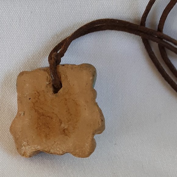 Pottery Aztec Head Bust Necklace Vintage Handcrafted Leather Knotted Cord - Picture 4 of 9